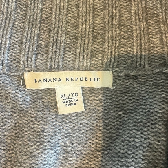 Banana Republic long grey sweater with side pockets and belt - Picture 5 of 7
